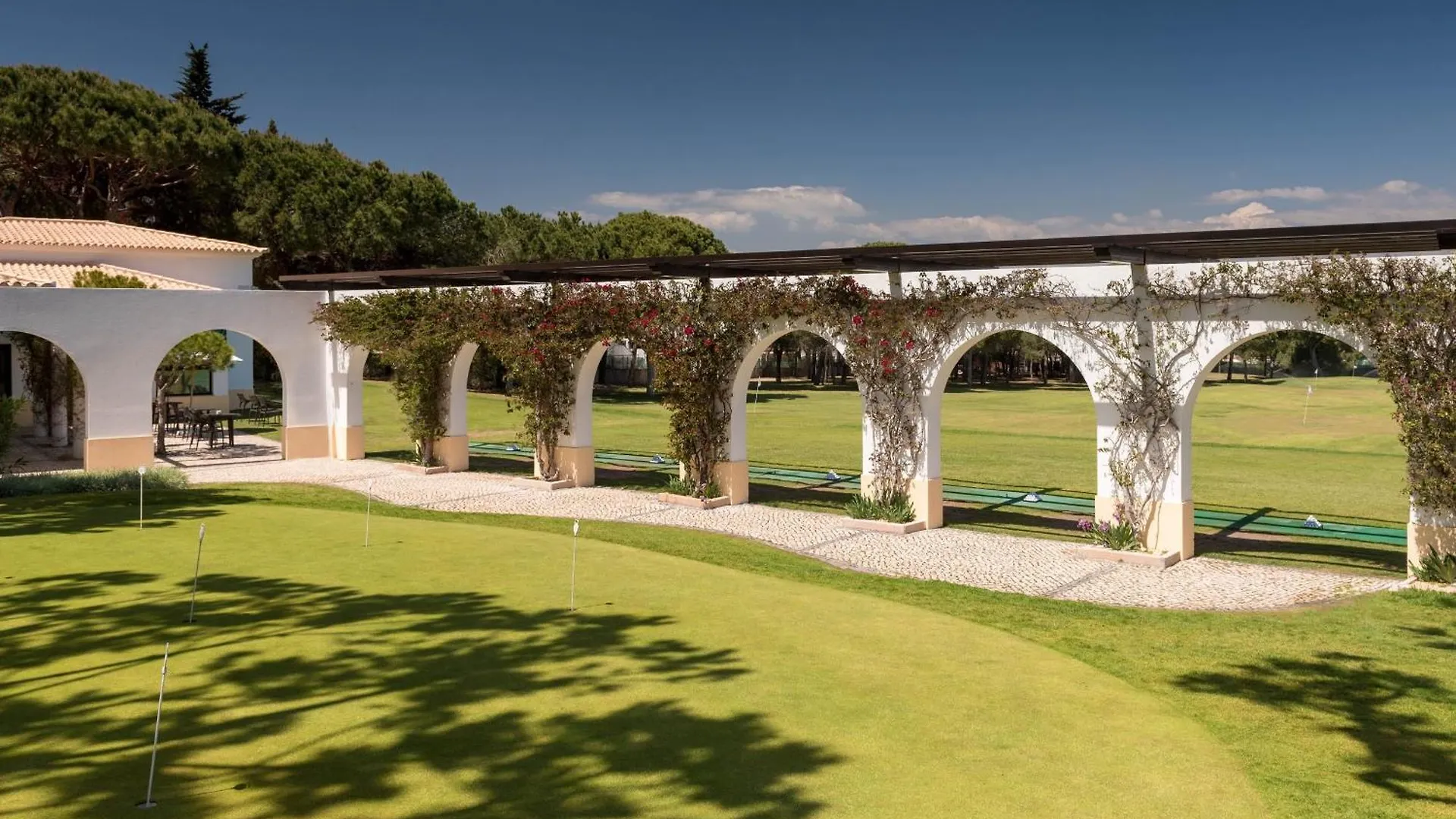 Pine Cliffs Ocean Suites, A Luxury Collection Resort & Spa, Algarve Albufeira 5*,  Portugal