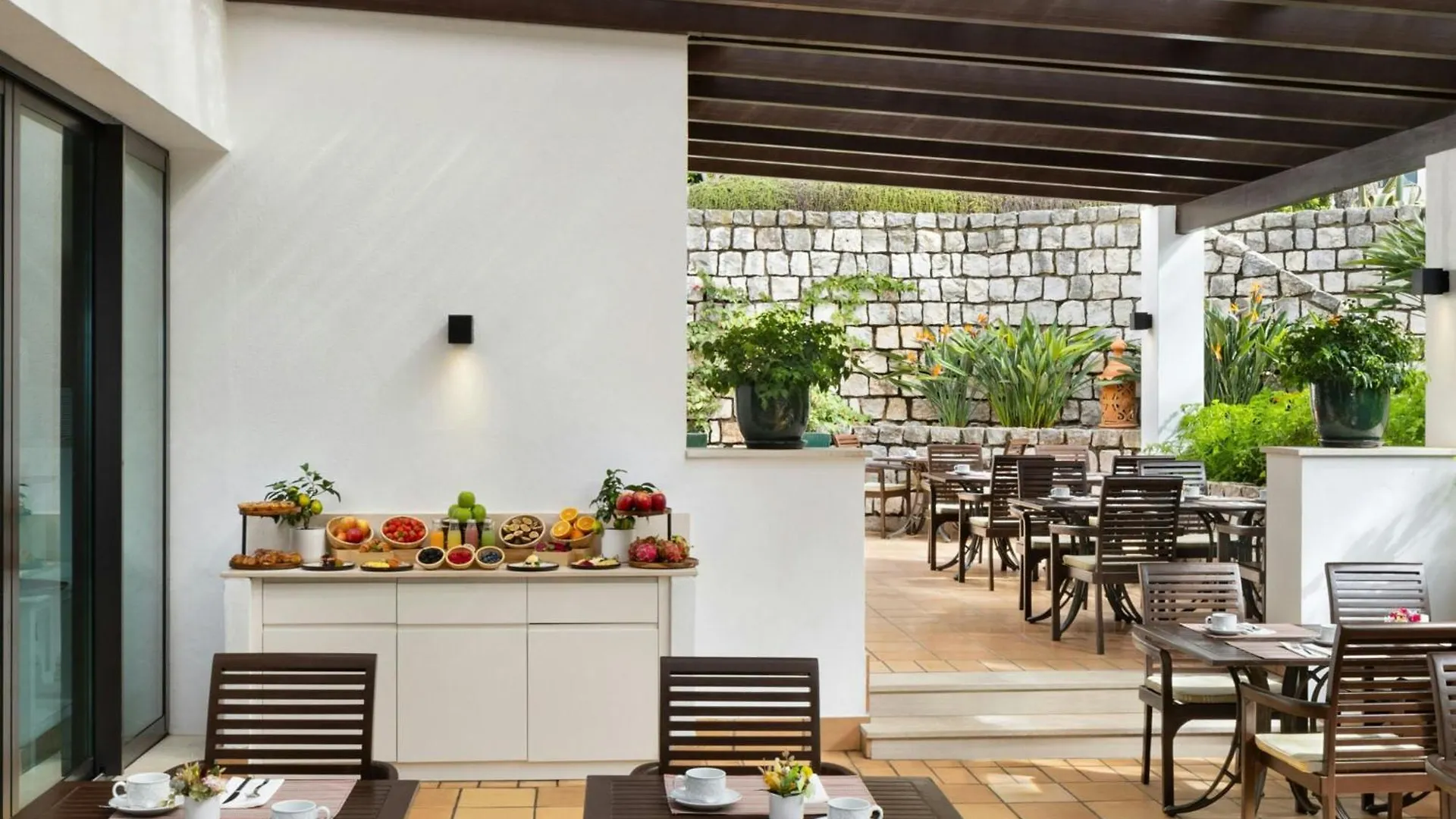 Pine Cliffs Ocean Suites, A Luxury Collection Resort & Spa, Algarve Albufeira Portugal