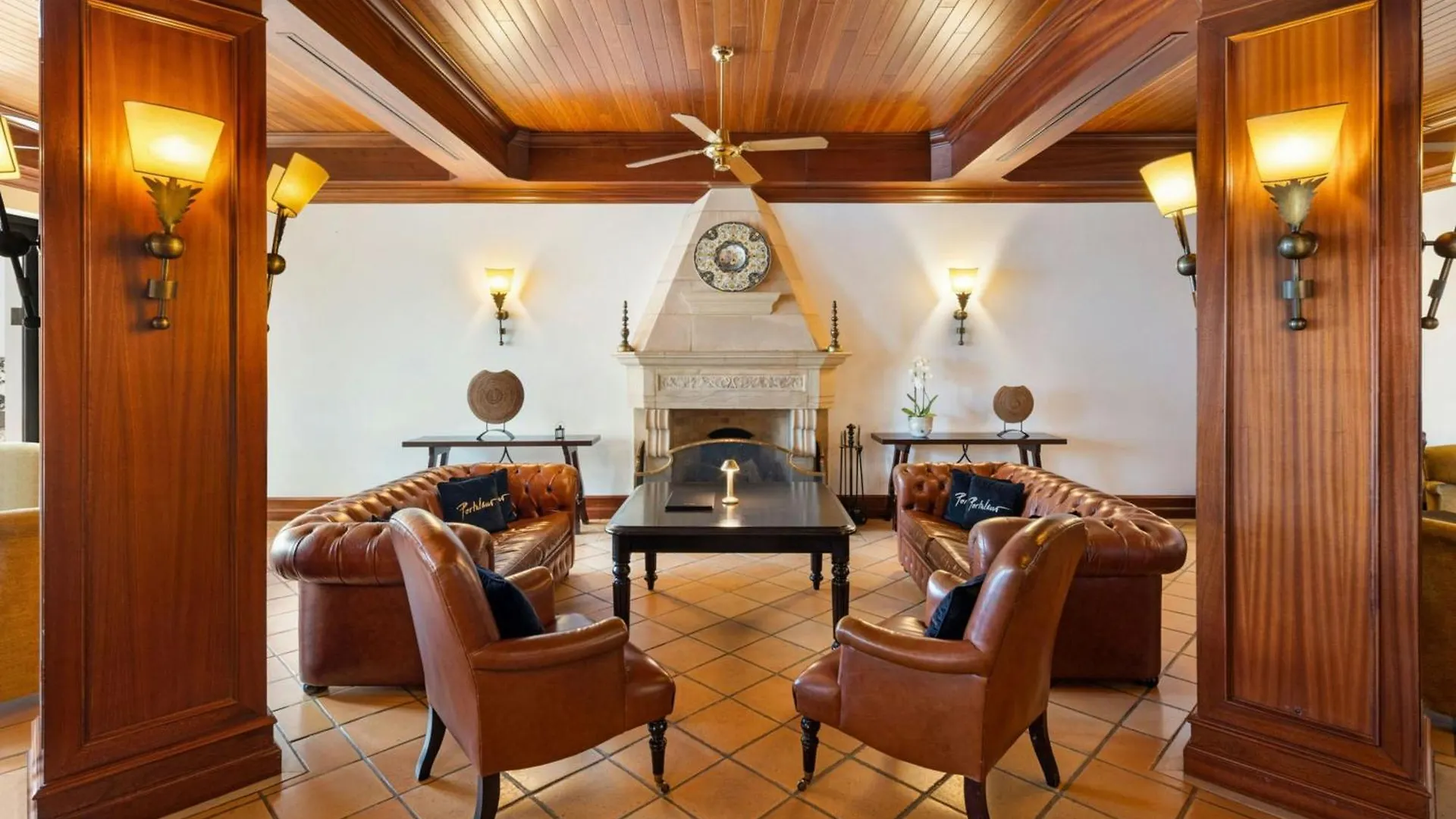 Pine Cliffs Ocean Suites, A Luxury Collection Resort & Spa, Algarve Albufeira Hotel