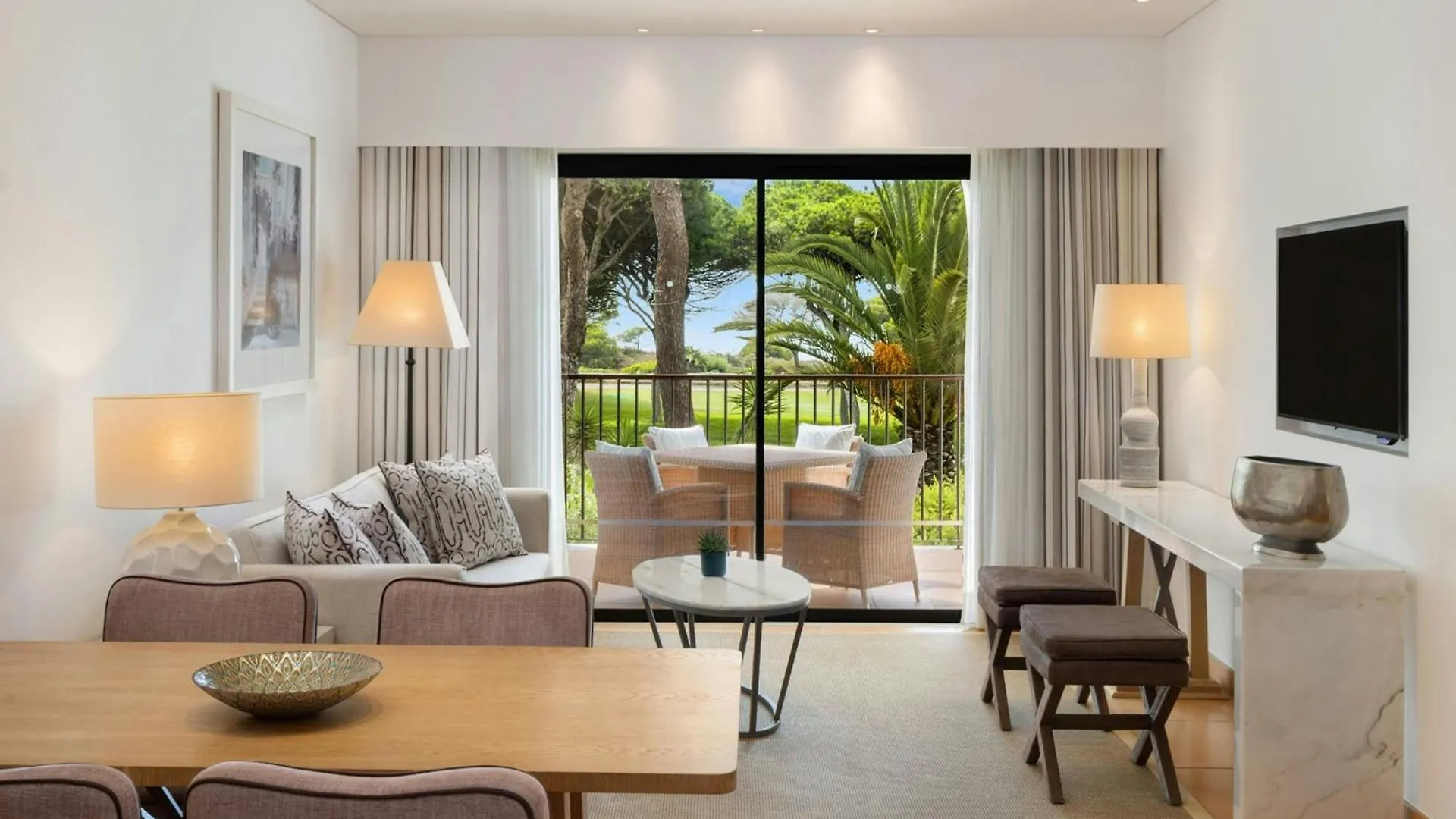 Pine Cliffs Ocean Suites, A Luxury Collection Resort & Spa, Algarve Albufeira