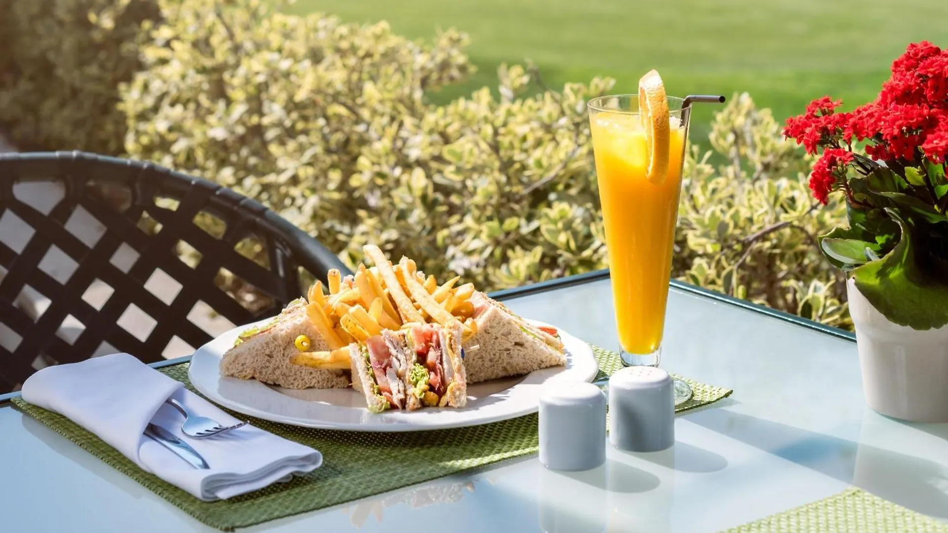 Pine Cliffs Ocean Suites, A Luxury Collection Resort & Spa, Algarve Albufeira