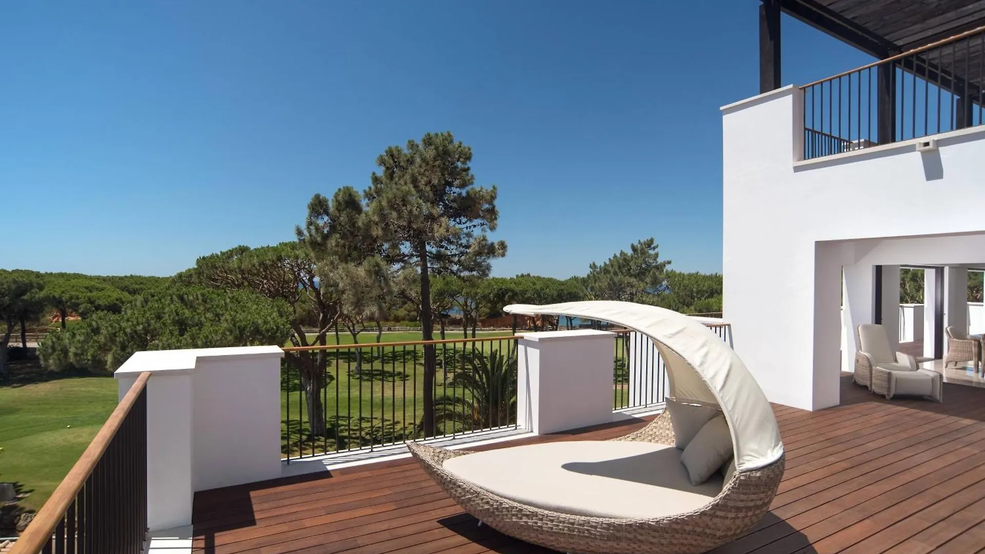 Pine Cliffs Ocean Suites, A Luxury Collection Resort & Spa, Algarve Albufeira 5*,  Portugal