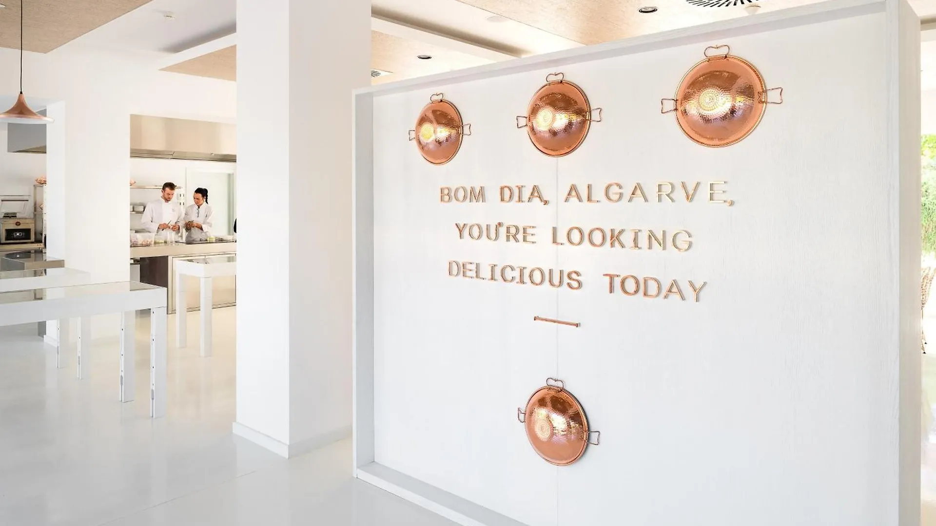Pine Cliffs Ocean Suites, A Luxury Collection Resort & Spa, Algarve Albufeira Hotel