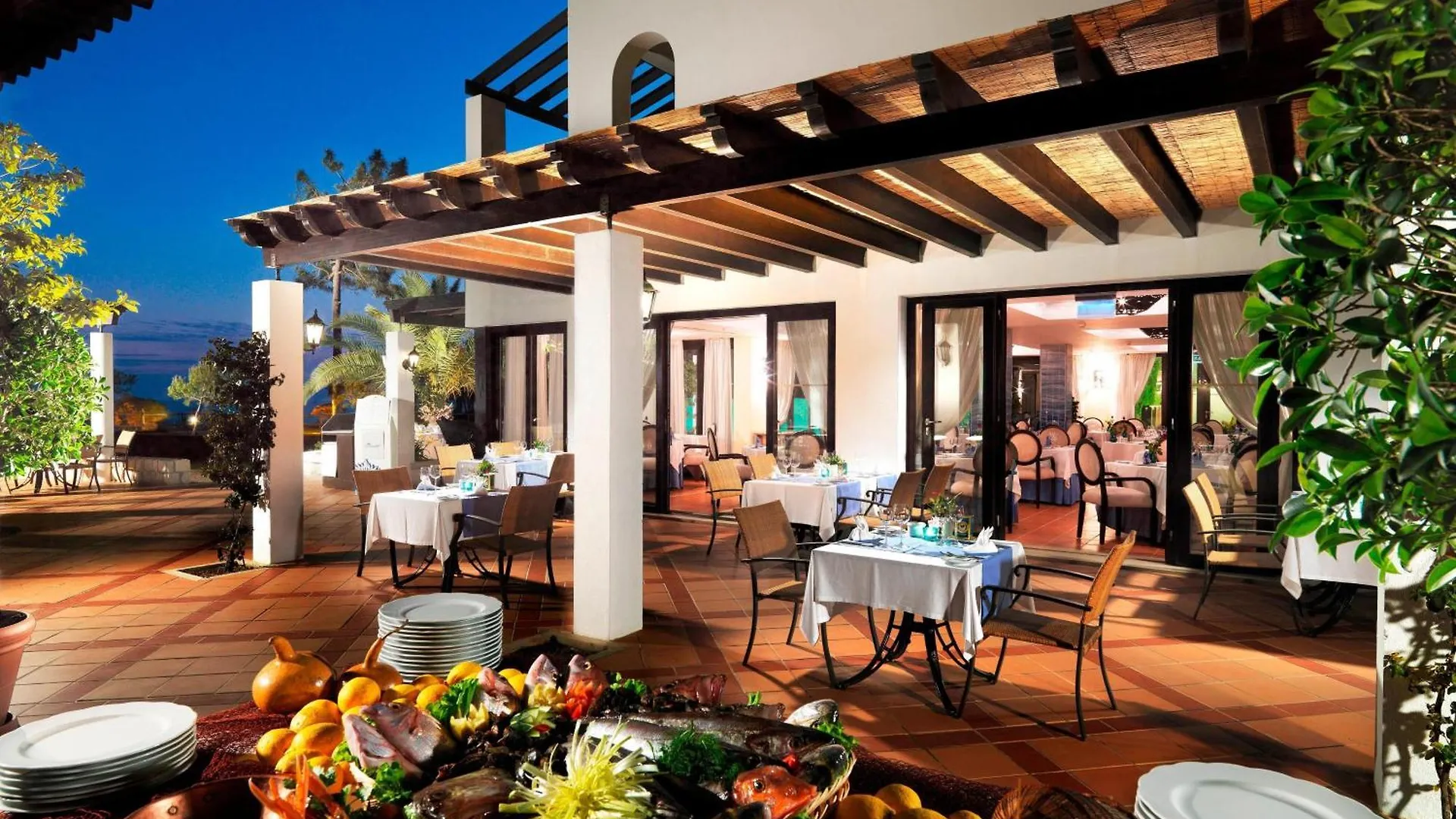 Pine Cliffs Ocean Suites, A Luxury Collection Resort & Spa, Algarve Albufeira Hotel