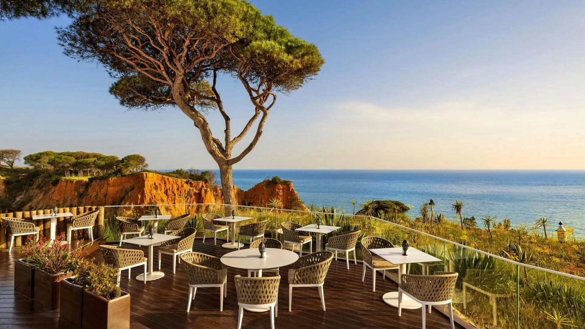 Hotel Pine Cliffs Ocean Suites, A Luxury Collection Resort & Spa, Algarve Albufeira