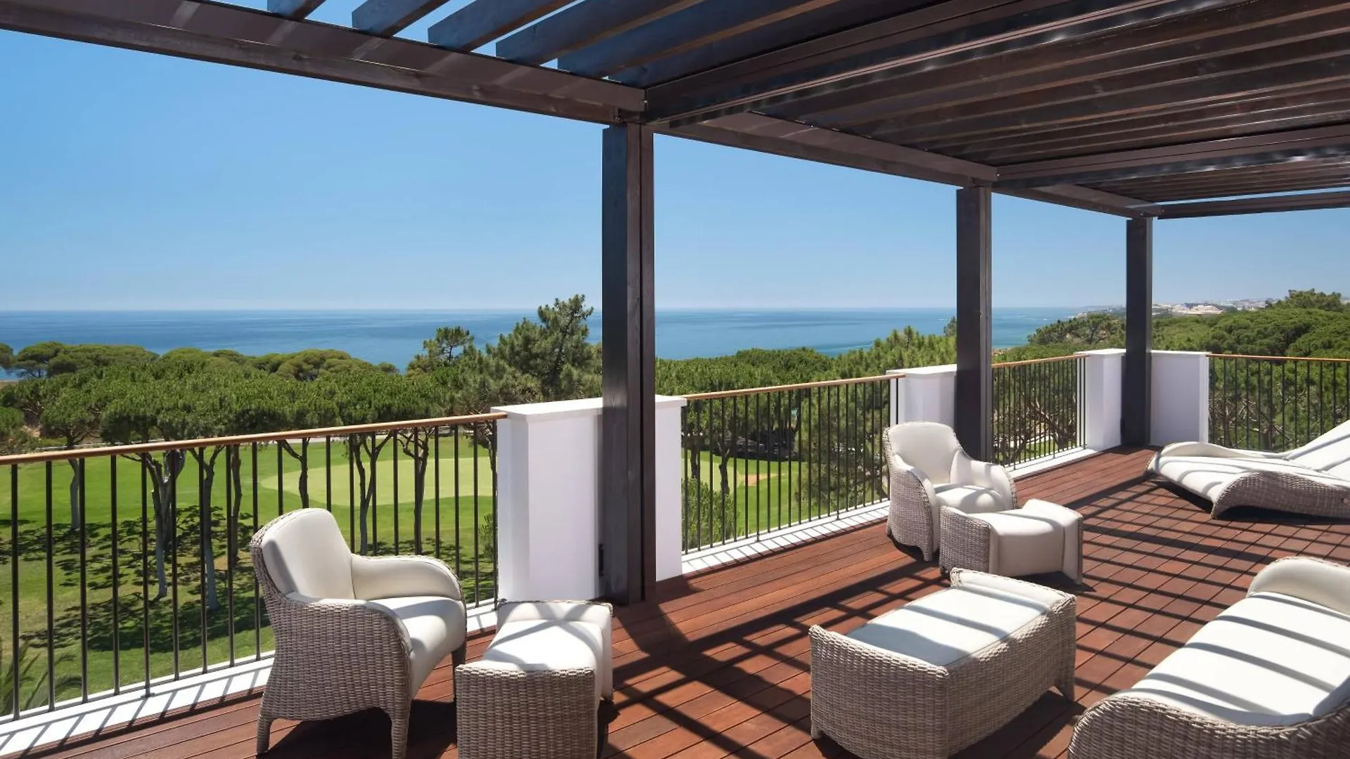 Pine Cliffs Ocean Suites, A Luxury Collection Resort & Spa, Algarve Albufeira Hotel